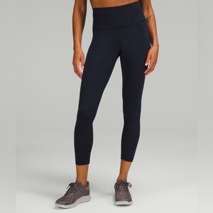 Lululemon Wunder trains 25” true navy